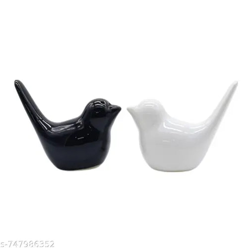 Ceramic bird shaker set dining table